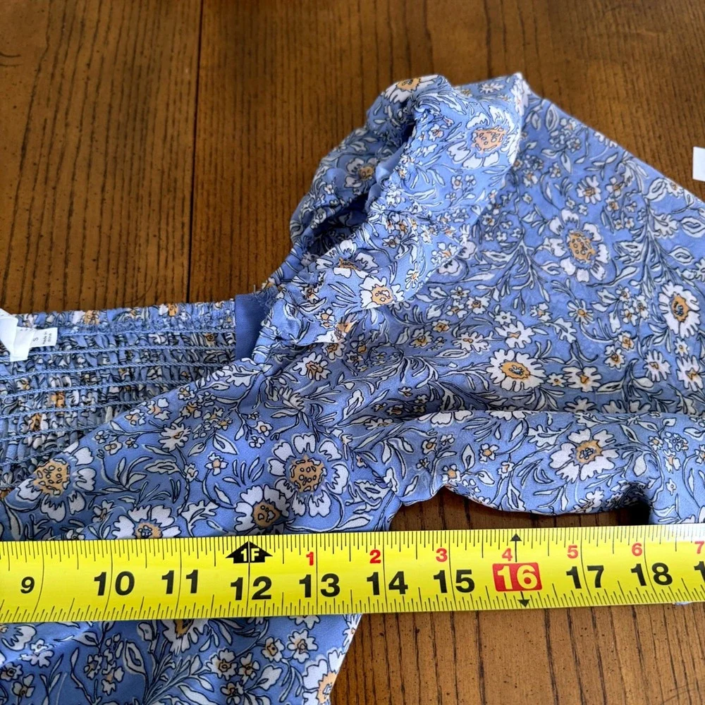 ASTR The Label Pinto Top Blue Floral Ruched Milkmaid Puff Sleeve Cropped Small